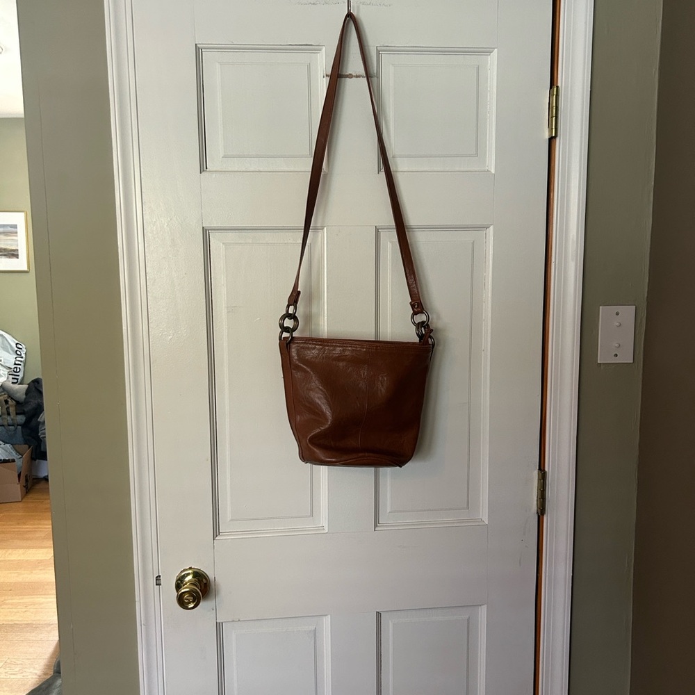 90’s Brown Bucket Crossbody Bag